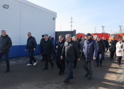 Волгоградский губернатор снова вывез толпу чиновников в котельную 