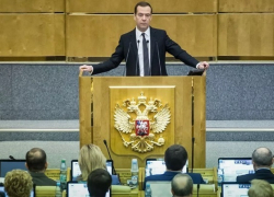 Информацию принял к сведению, - Дмитрий Медведев о полном беспределе в ЖКХ Волгоградской области