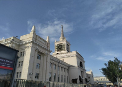  Из-за повербанка с примотанным аккумулятором эвакуировали вокзал в Волгограде