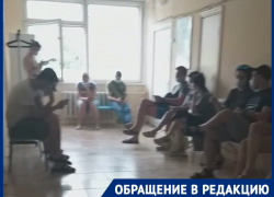 Волгоградку выгнали из кабинета за жалобу на медленную работу в ковидном центре поликлиники