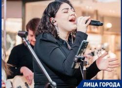 «Хорошим исполнителям в Волгограде нелегко»: певица Галина Аракелян о Стинге, творчестве и будущем джаза