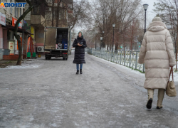 Зима крепчает: синоптики обещают мороз, гололед и снег в Волгограде 15 января 