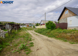 15-летняя пошла кормить кур и умерла странной смертью под Волгоградом 