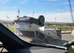 Авария-перевертыш в центре Волгограда попала на видео 