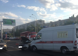 Подробности ДТП со скорой помощью в Волгограде: пострадали два пенсионера