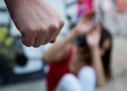 В Волгограде отсидевший педофил изнасиловал 11-летнюю девочку