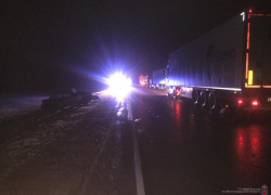 Водитель Daewoo Nexia погиб на месте после столкновения с фурой на трассе в Волгоградской области