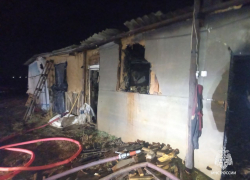 Тело мужчины обнаружили в хозпостройке под Волгоградом 