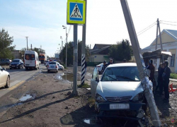 Водитель на Toyota протаранил рынок под Волгоградом: четверо в больнице