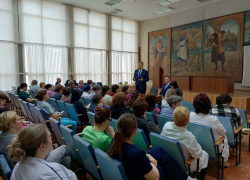 Издевательство над людьми усмотрел под Волгоградом депутат-коммунист из Госдумы