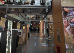 «Пришло письмо о заминировании всех ТРЦ города»: подробности о массовой эвакуации в Волгограде