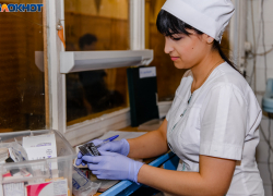 В Волгограде 5-летний мальчик выпил ядовитое средство от бородавок