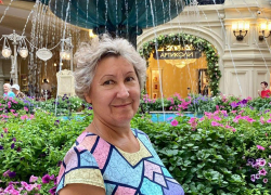 «Убил нашу маму»: пожизненного требует дочь педагога, воспитавшей несколько поколение в Волгограде