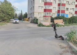 Мужчина на электросамокате сбил маму с пятилетним сыном в Волгограде