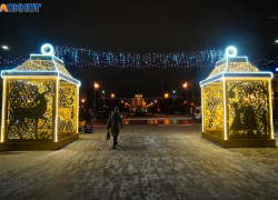 Снегом и гололедом запомнится последнее воскресенье года