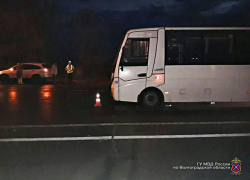 Автобус Volgabus сбил женщину на юге Волгограда 