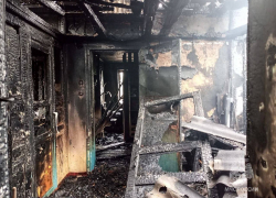 Сломанный бойлер спалил дом под Волгоградом