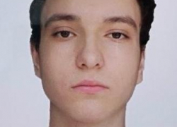 Пропавшего кудрявого подростка с лета ищут в Волгоградской области 