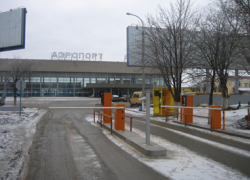 Аэропорт Волгограда скорректировал тарифы на парковку