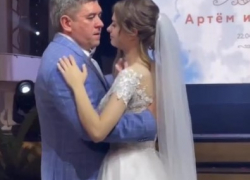 Волгоградский депутат нарушил слово ради свадьбы дочери