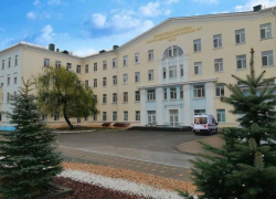 Годовалая девочка попала в больницу с шурупом в животе в Волгограде