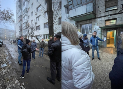 Молодой волгоградский депутат сознательно запачкался грязью