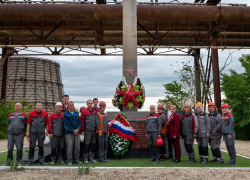  На «Красном Октябре» почтили память героев-краснооктябрьцев
