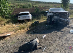 Два младенца и трое взрослых пострадали в массовом ДТП  под Волгоградом 
