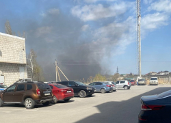 Пожар возле Качинского училища напугал волгоградцев