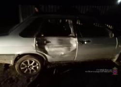 «Девятка» с нетрезвым водителем за рулем врезалась в дерево в Волгоградской области: погиб пассажир
