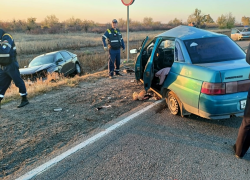 Взрослые и дети пострадали в крупном ДТП под Волгоградом