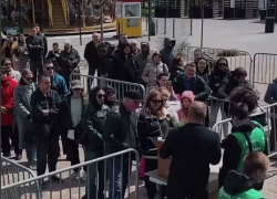 Волшебное слово «бесплатно» устроило гигантскую очередь в Волгограде