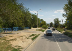 Байкер снес 8-летнюю девочку перед школой в Волгограде