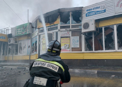 Названа причина попавшего в федеральные сводки пожара на рынке в Волжском