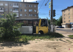 Три женщины в больнице: подробности ДТП с автобусом №59 в Волгограде