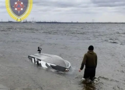 Лодка с мужчиной перевернулась на севере Волгограда 