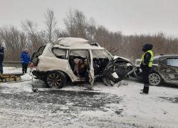 Видео и фото массовой аварии под Волгоградом: 2 погибли и 5 ранены