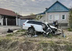 Столб угробил мужчину на юге Волгограда