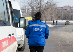 Водитель Toyota погиб в ДТП на юге Волгограда