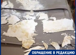 На юге Волгограда в квартирах горожан рушатся потолки 