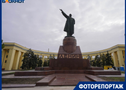Не все пошло по плану: ремонт памятника Ленину преподнес сюрпризы в Волгограде