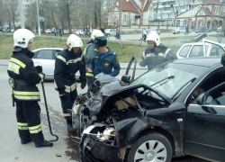 Audi протаранила «Ниву» на 7-ой Гвардейской в Волгограде