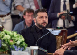 «Мнение Киева давно не интересно»: волгоградский политэксперт раскрыл глаза Зеленскому