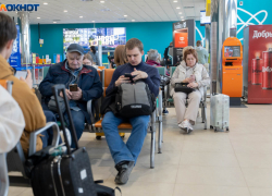 Пассажиры ждут сутки: почти все рейсы задерживаются в волгоградском аэропорту 