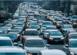 Девятикилометровые пробки заблокировали въезд в Волгоград 