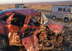 Один погиб и четверо пострадали: крупное ДТП произошло на трассе в Волгоградской области