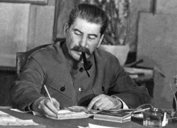 Календарь:10 апреля 1925 года Царицын переименован в Сталинград