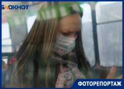 Количество людей на улице в период длинных выходных показал волгоградский фотограф