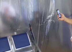 Волгоградский облздрав объяснился за изодранный целлофан в «красной зоне» в больнице