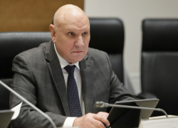 Элитные дома коррупционеров предложил отдавать под общаги волгоградский депутат